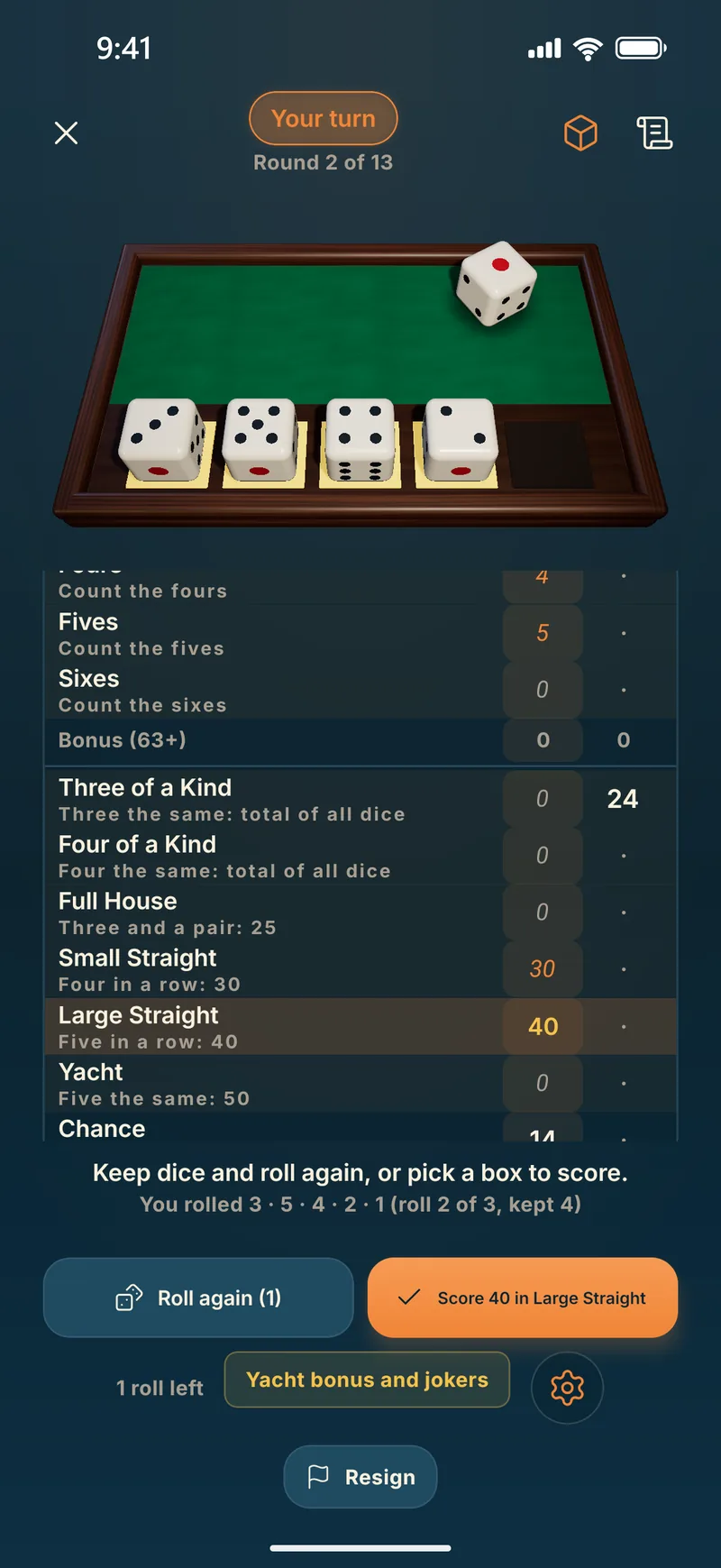 A game of Yacht in Piece of Cake, with five dice in the 3D tray and the scorecard below